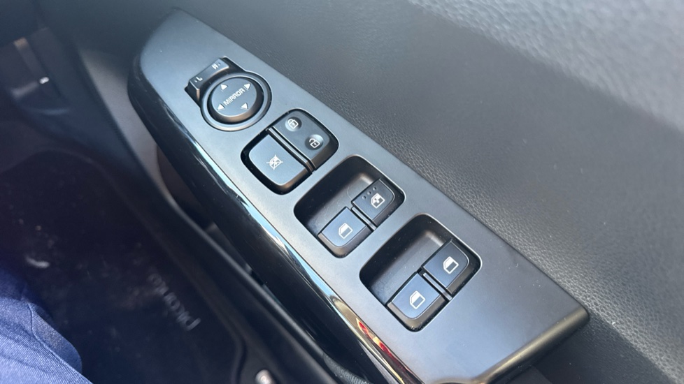 Kia Picanto 1.25 2 5dr Auto Petrol Hatchback - Image 25