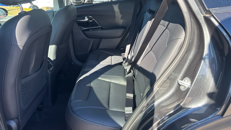 Kia Niro 1.6 GDi Hybrid 3 5dr DCT Hybrid Estate - Image 16