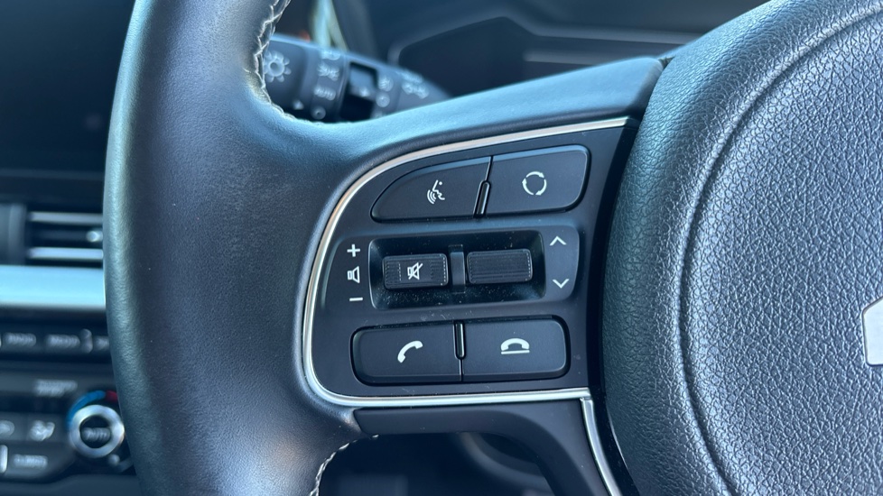 Kia Niro 1.6 GDi Hybrid 3 5dr DCT Hybrid Estate - Image 24