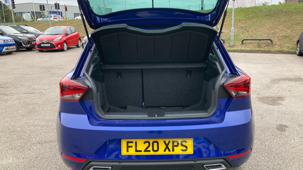 SEAT Ibiza 1.0 TSI 95 FR [EZ] 5dr Petrol Hatchback - Image 4