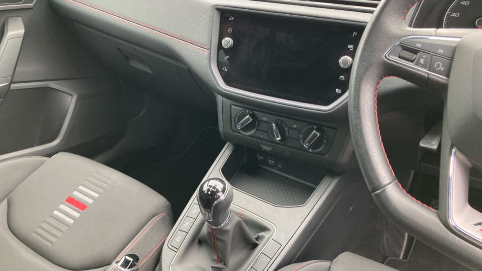 SEAT Ibiza 1.0 TSI 95 FR [EZ] 5dr Petrol Hatchback - Image 14