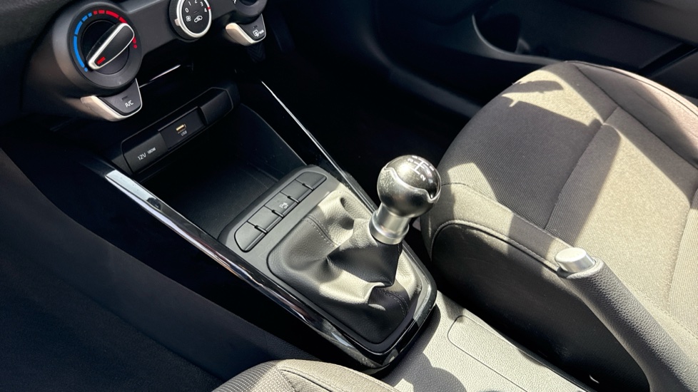 Kia Rio 1.2 DPi 2 5dr Petrol Hatchback - Image 13