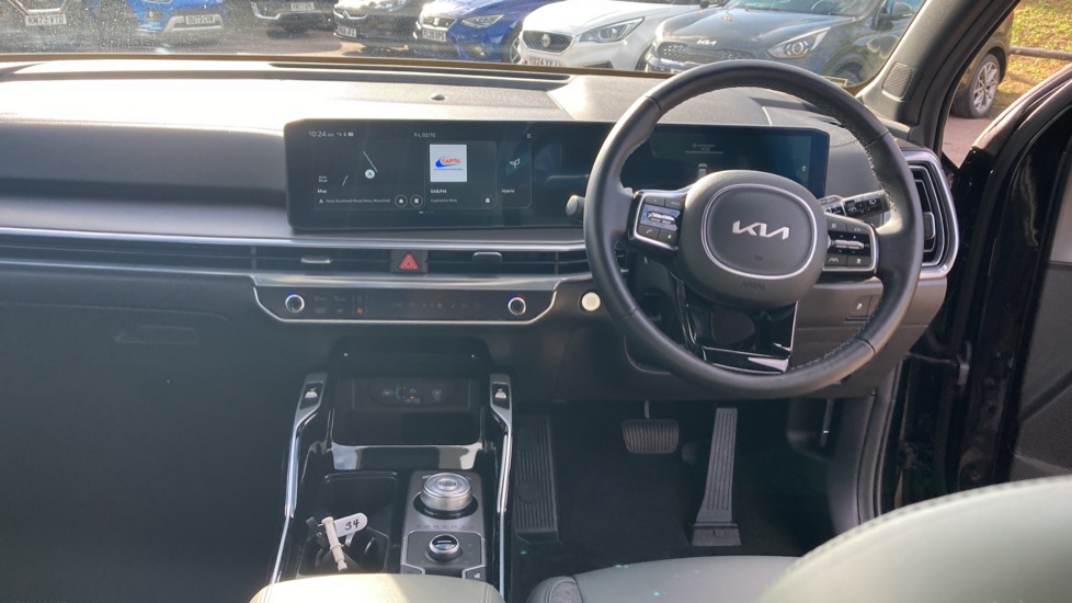 Kia Sorento 1.6 T-GDi HEV 2 5dr Auto Hybrid Station Wagon - Image 10