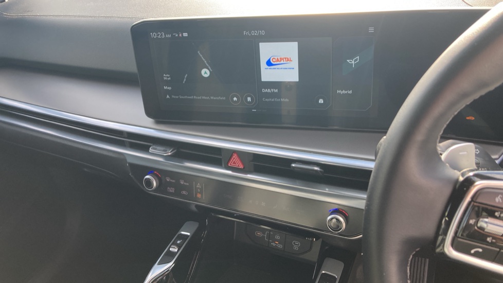 Kia Sorento 1.6 T-GDi HEV 2 5dr Auto Hybrid Station Wagon - Image 14