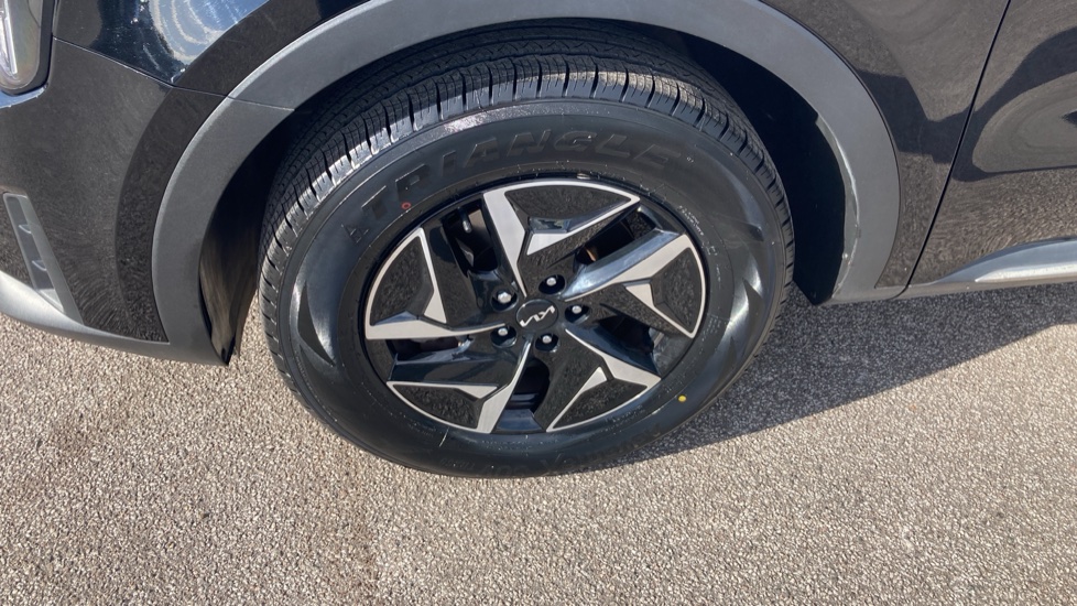 Kia Sorento 1.6 T-GDi HEV 2 5dr Auto Hybrid Station Wagon - Image 34