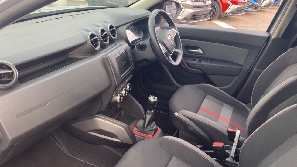 Dacia Duster 1.3 TCe 130 Techroad 5dr Petrol Estate - Image 9