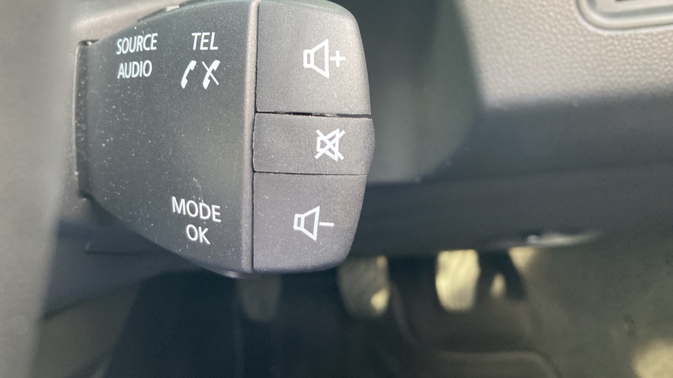 Dacia Duster 1.3 TCe 130 Techroad 5dr Petrol Estate - Image 27