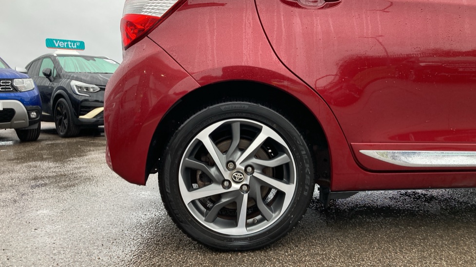 Toyota Yaris 1.5 Hybrid Excel 5dr CVT Hybrid Hatchback - Image 7
