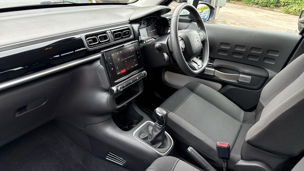 Citroen C3 1.2 PureTech Shine 5dr Petrol Hatchback - Image 9