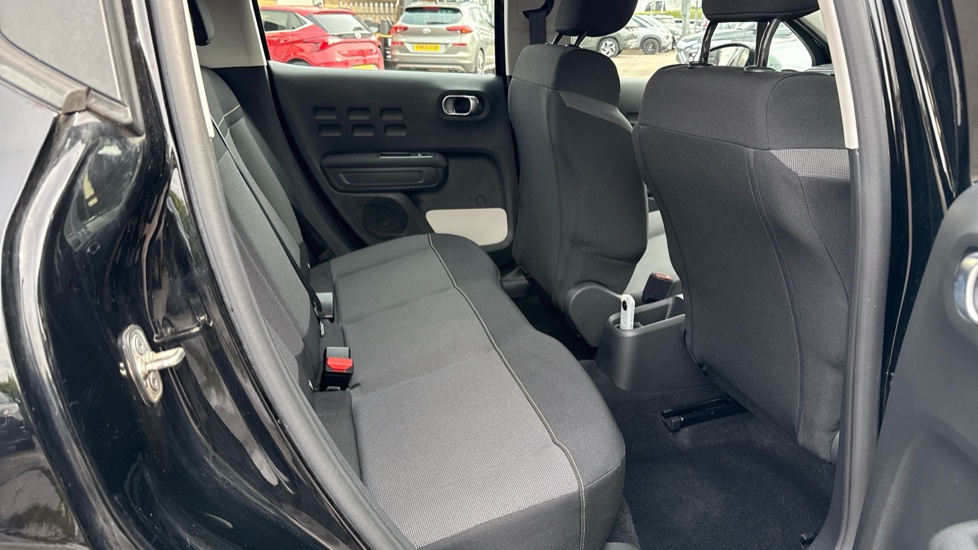 Citroen C3 1.2 PureTech Shine 5dr Petrol Hatchback - Image 16
