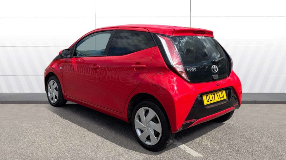 Toyota Aygo 1.0 VVT-i X-Play 5dr Petrol Hatchback - Image 2