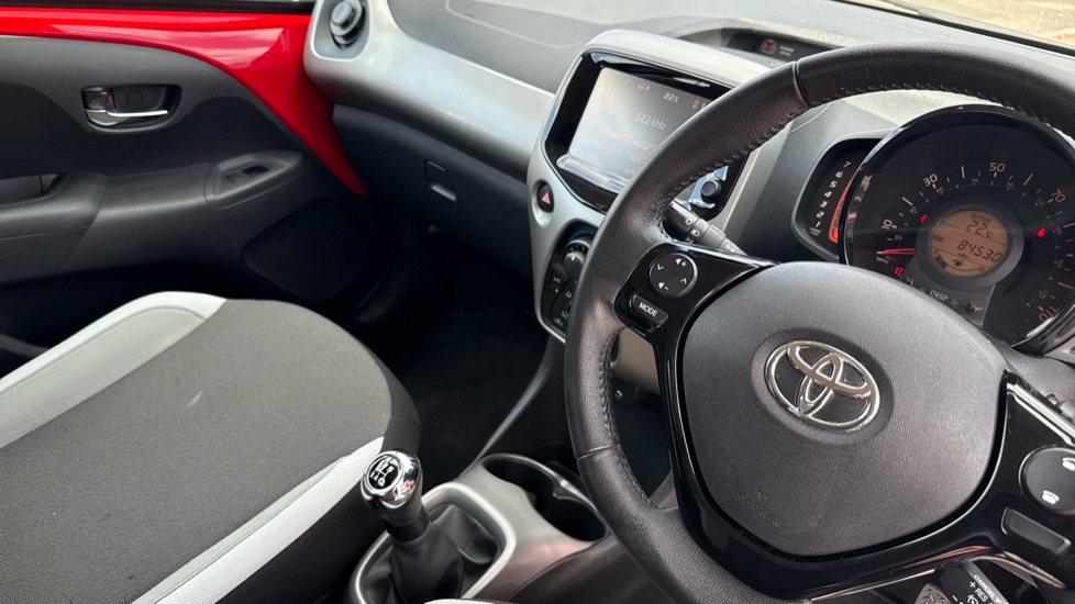 Toyota Aygo 1.0 VVT-i X-Play 5dr Petrol Hatchback - Image 14