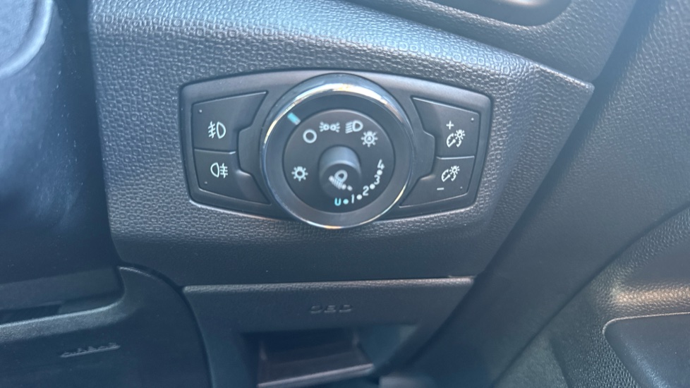 Ford EcoSport 1.0 EcoBoost 125 Titanium 5dr Auto Petrol Hatchback - Image 24