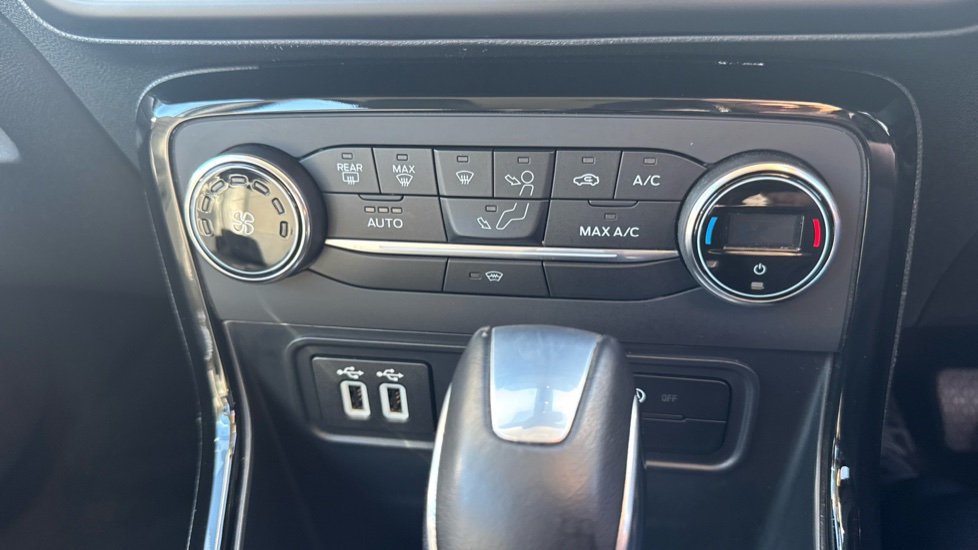 Ford EcoSport 1.0 EcoBoost 125 Titanium 5dr Auto Petrol Hatchback - Image 25