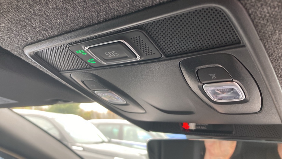 Renault Captur 1.6 E-Tech Plug-in hybrid 160 Engineered 5dr Auto Hatchback - Image 31