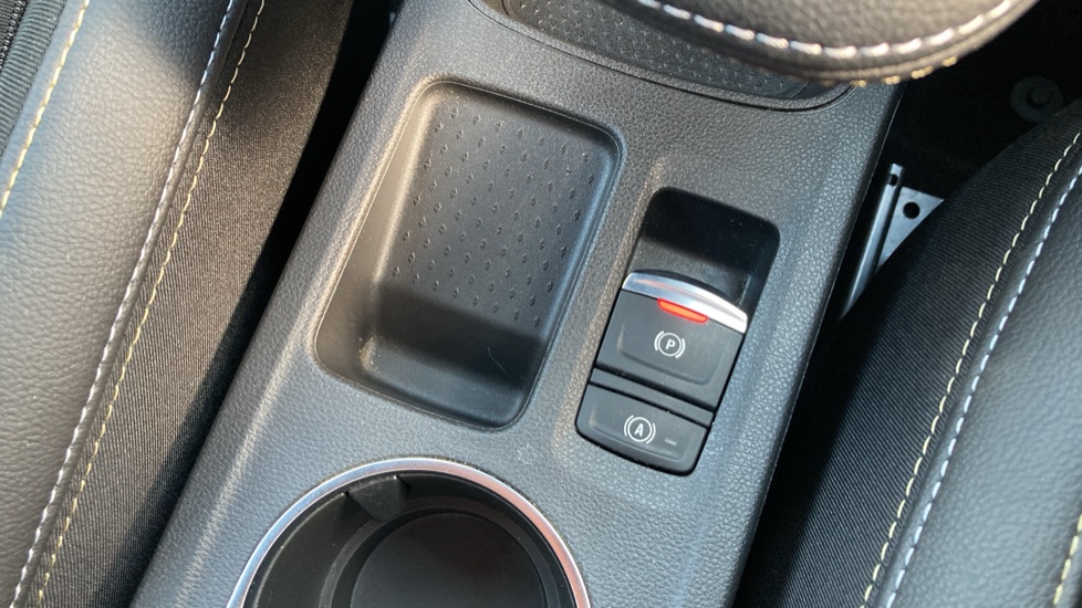 Renault Captur 1.6 E-Tech Plug-in hybrid 160 Engineered 5dr Auto Hatchback - Image 23