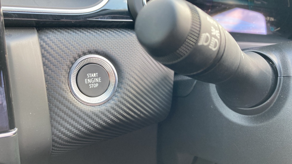 Renault Captur 1.6 E-Tech Plug-in hybrid 160 Engineered 5dr Auto Hatchback - Image 30