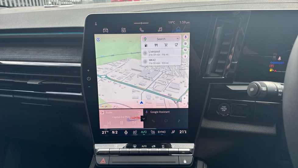 Renault Austral E-Tech Full Hybrid Techno Esprit Alpine 5dr Auto Hybrid Estate - Image 12