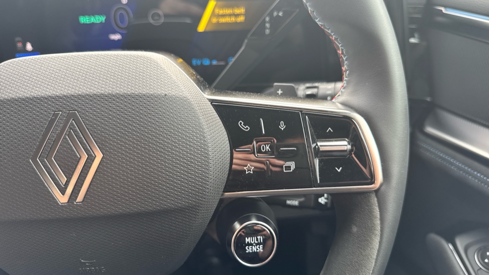 Renault Austral E-Tech Full Hybrid Techno Esprit Alpine 5dr Auto Hybrid Estate - Image 22