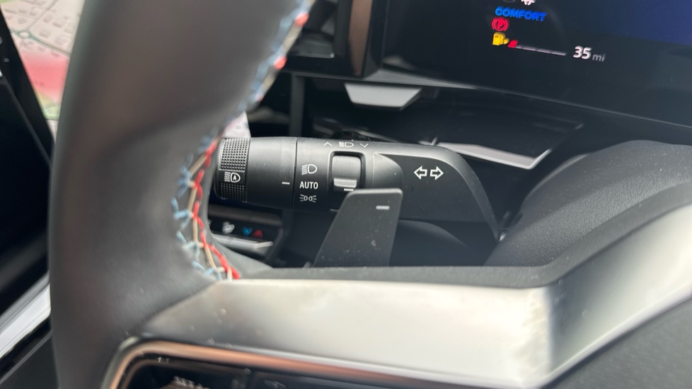 Renault Austral E-Tech Full Hybrid Techno Esprit Alpine 5dr Auto Hybrid Estate - Image 26