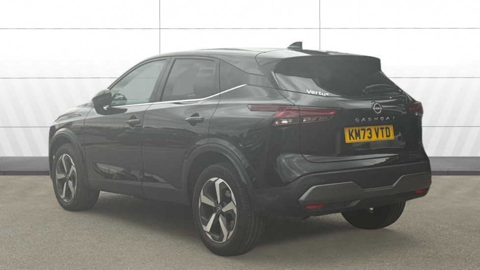 Nissan Qashqai 1.3 DiG-T MH 158 N-Connecta 5dr Xtronic Petrol Hatchback - Image 2