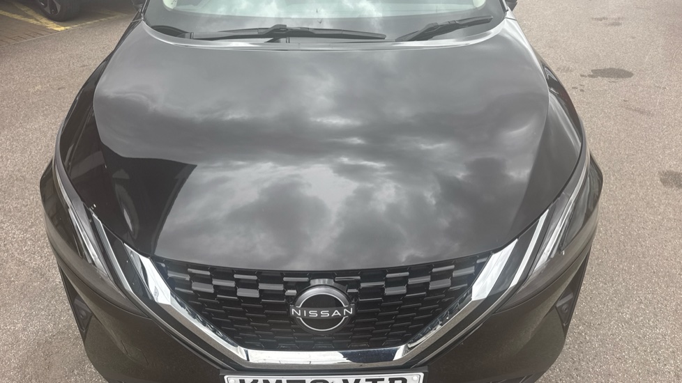 Nissan Qashqai 1.3 DiG-T MH 158 N-Connecta 5dr Xtronic Petrol Hatchback - Image 8