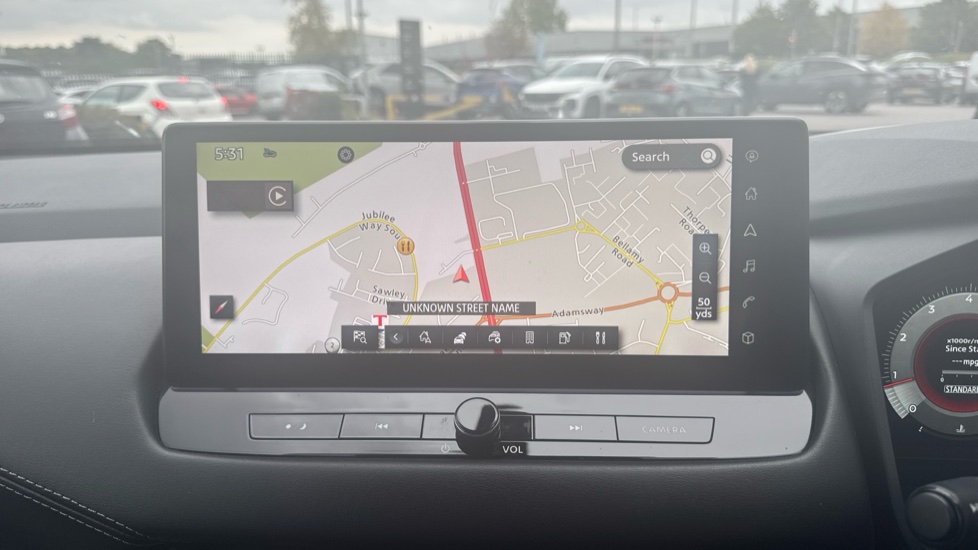 Nissan Qashqai 1.3 DiG-T MH 158 N-Connecta 5dr Xtronic Petrol Hatchback - Image 28