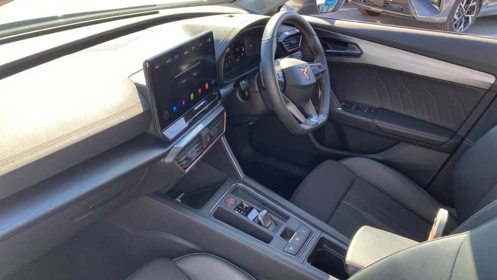 CUPRA Formentor 1.5 TSI 150 V1 5dr DSG Petrol Estate - Image 9