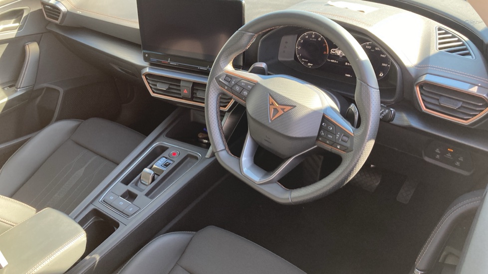 CUPRA Formentor 1.5 TSI 150 V1 5dr DSG Petrol Estate - Image 11