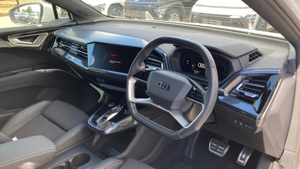 Audi Q4 e-tron 220kW 50 Quattro 82kWh S Line 5dr Auto Electric Estate - Image 11