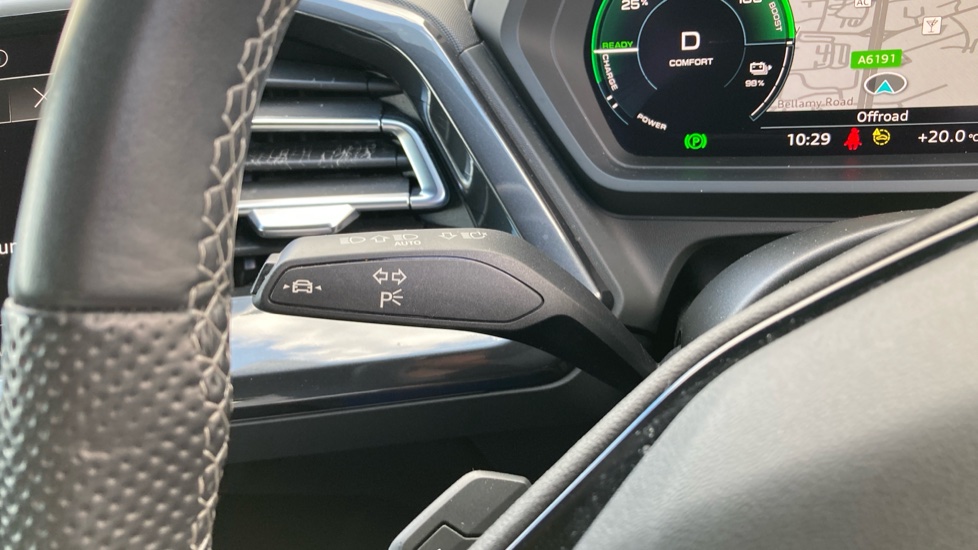 Audi Q4 e-tron 220kW 50 Quattro 82kWh S Line 5dr Auto Electric Estate - Image 25