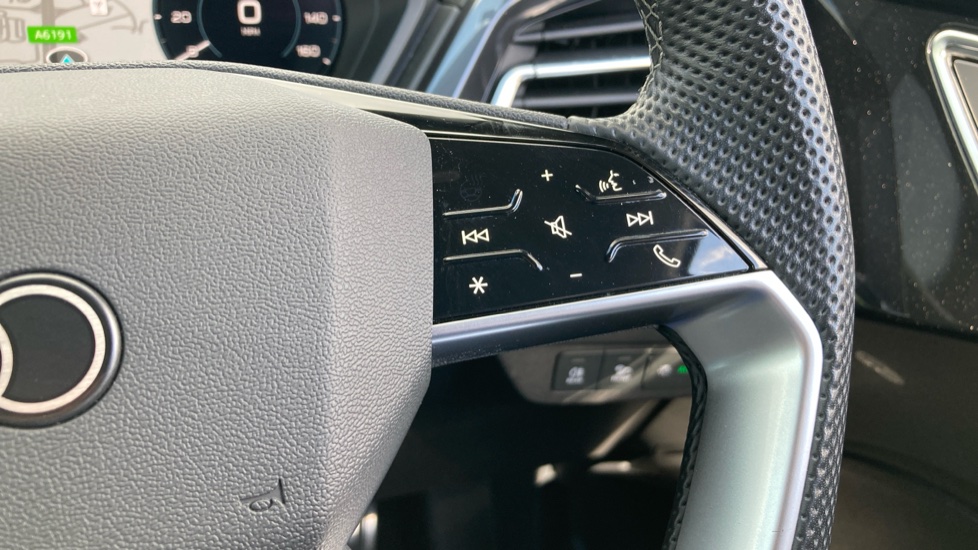 Audi Q4 e-tron 220kW 50 Quattro 82kWh S Line 5dr Auto Electric Estate - Image 38