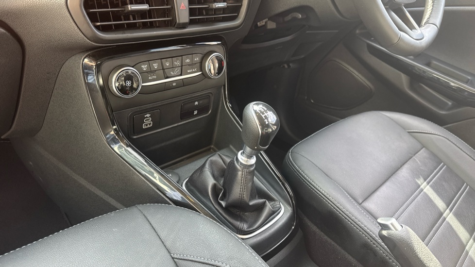 Ford EcoSport 1.0 EcoBoost 125 Active 5dr Petrol Hatchback - Image 13