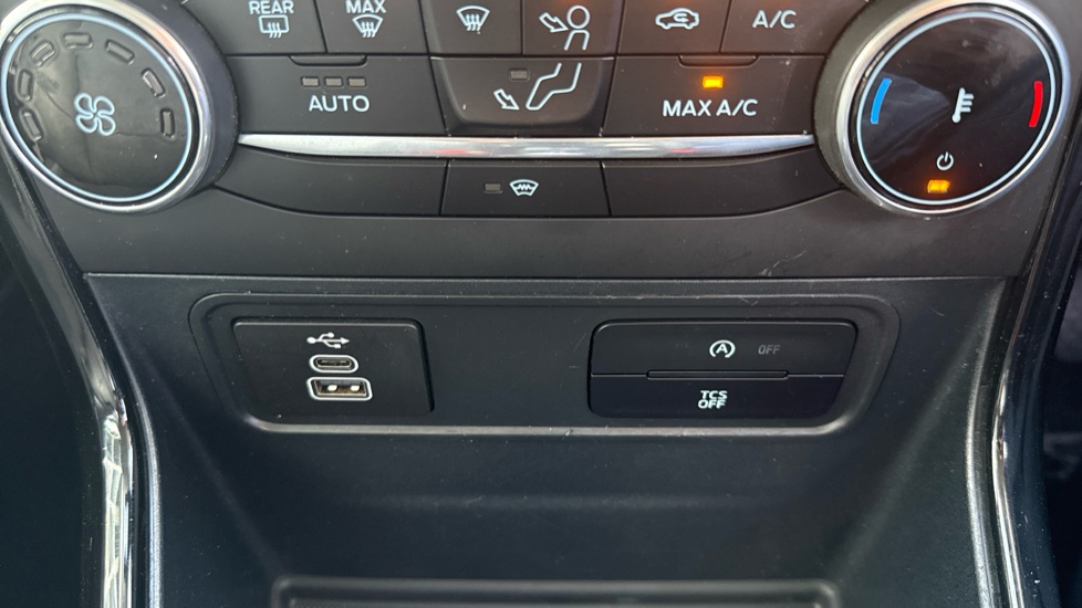 Ford EcoSport 1.0 EcoBoost 125 Active 5dr Petrol Hatchback - Image 23