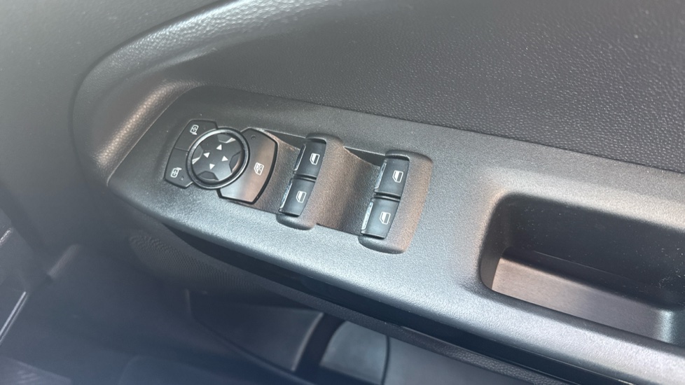 Ford EcoSport 1.0 EcoBoost 125 Active 5dr Petrol Hatchback - Image 39