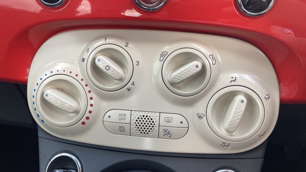 Fiat 500 1.2 Pop Star 3dr Petrol Hatchback - Image 23