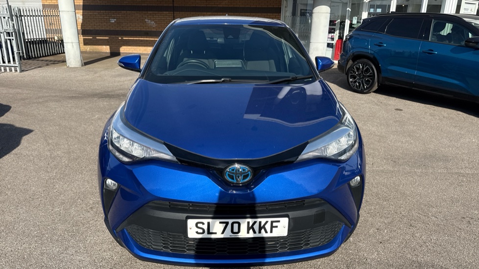 Toyota C-HR 1.8 Hybrid Icon 5dr CVT Hybrid Hatchback - Image 8