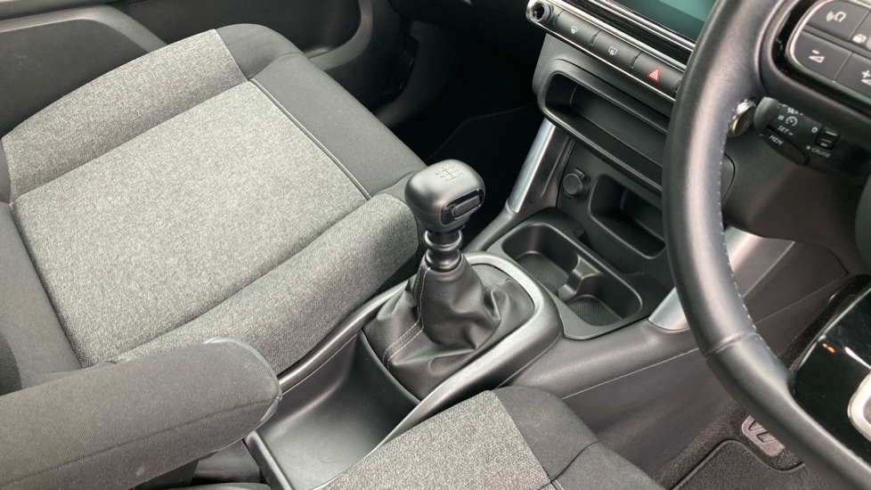 Citroen C3 Aircross 1.2 PureTech 110 C-Series 5dr Petrol Hatchback - Image 13