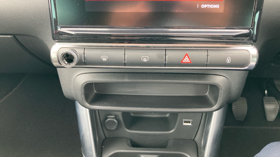 Citroen C3 Aircross 1.2 PureTech 110 C-Series 5dr Petrol Hatchback - Image 28