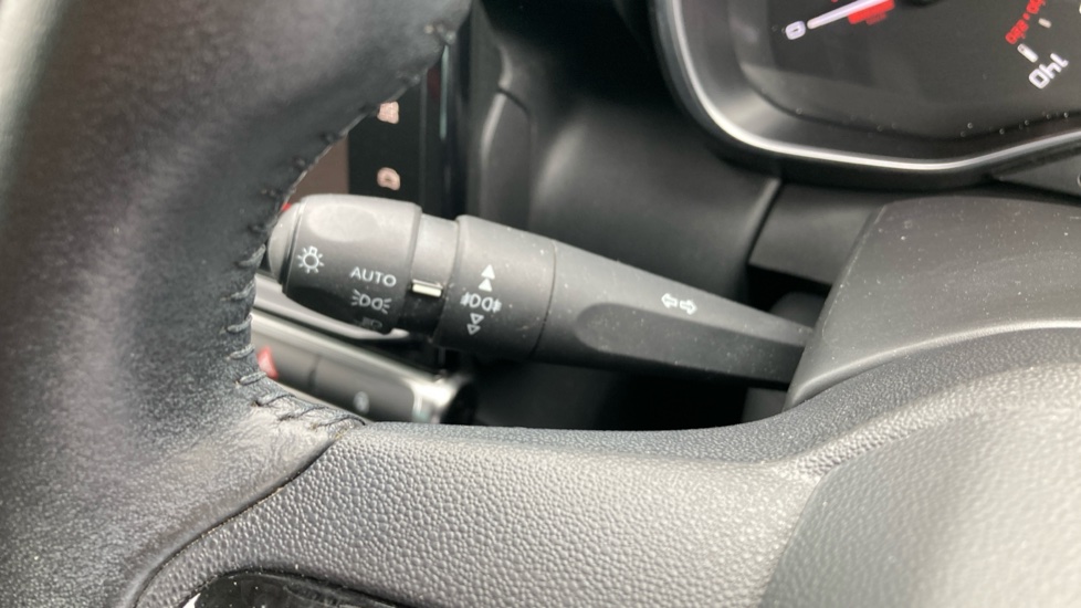 Citroen C3 Aircross 1.2 PureTech 110 C-Series 5dr Petrol Hatchback - Image 33