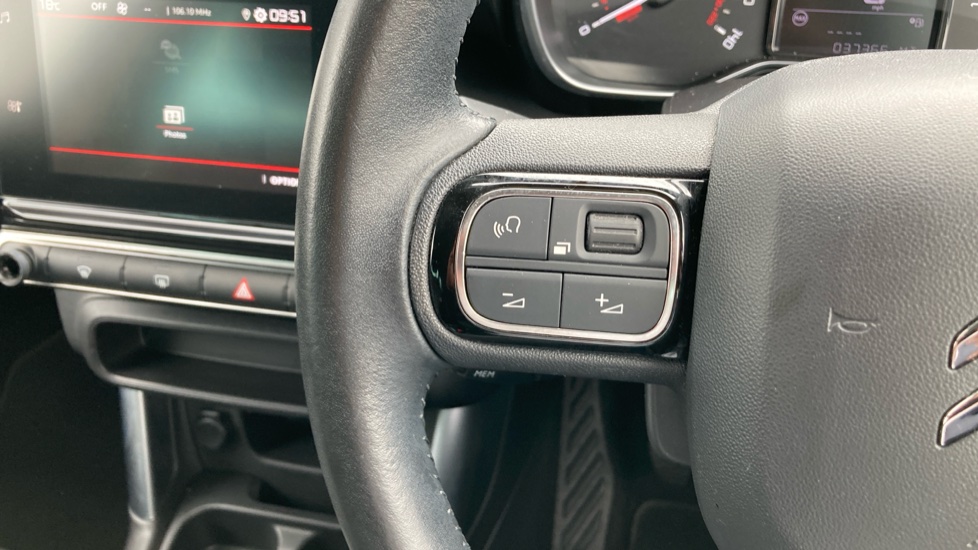 Citroen C3 Aircross 1.2 PureTech 110 C-Series 5dr Petrol Hatchback - Image 35