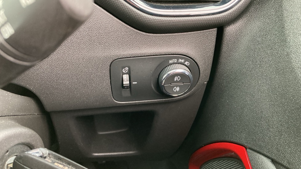 Vauxhall Crossland 1.2 Turbo [130] SRi Nav 5dr Petrol Hatchback - Image 23