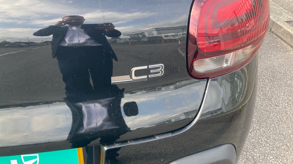 Citroen C3 1.2 PureTech 83 Origins 5dr Petrol Hatchback - Image 21