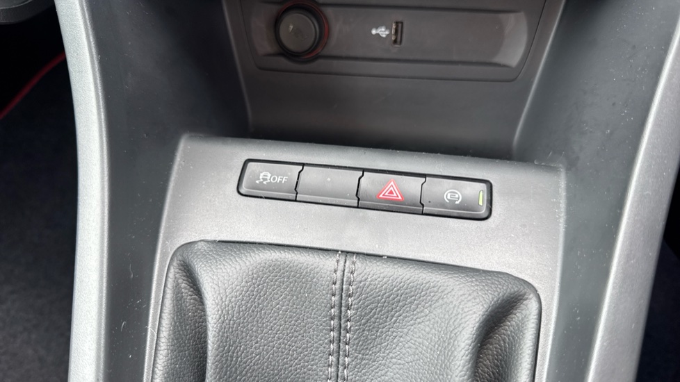 MG MG3 1.5 VTi-TECH Exclusive 5dr [Navigation] Petrol Hatchback - Image 21