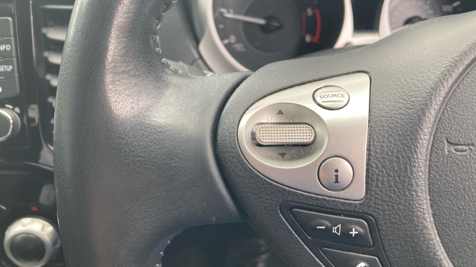 Nissan Juke 1.5 dCi Bose Personal Edition 5dr Diesel Hatchback - Image 21