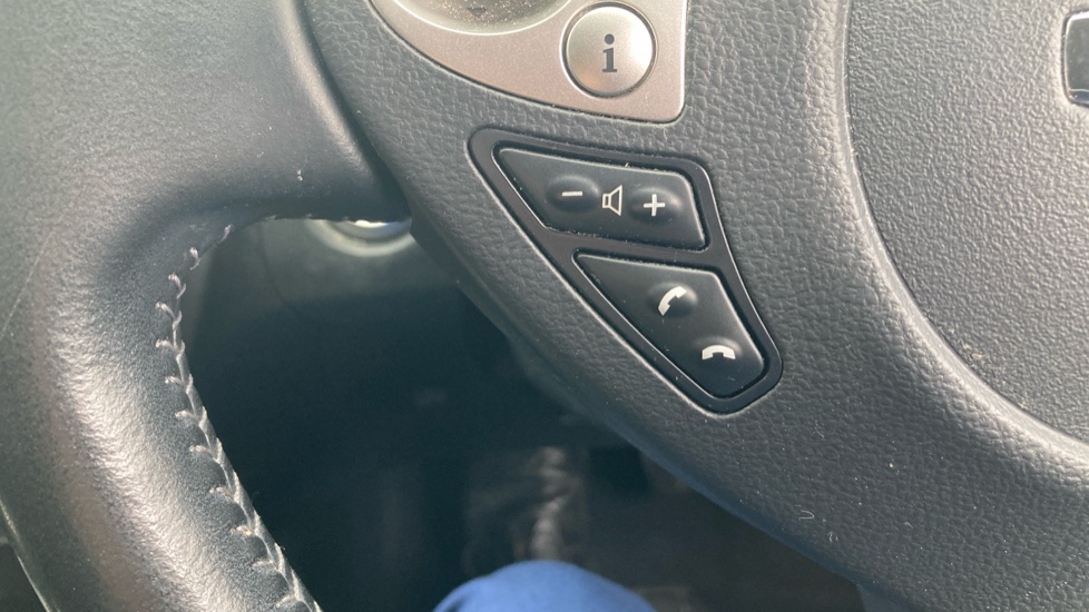 Nissan Juke 1.5 dCi Bose Personal Edition 5dr Diesel Hatchback - Image 22
