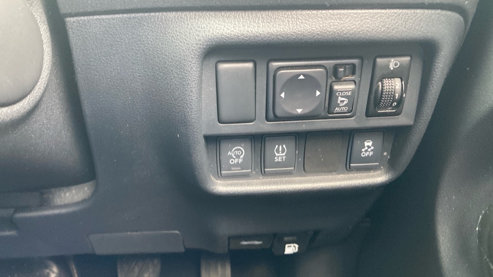 Nissan Juke 1.5 dCi Bose Personal Edition 5dr Diesel Hatchback - Image 29