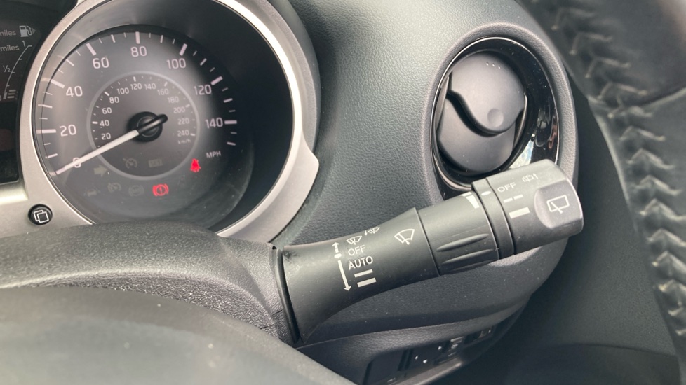 Nissan Juke 1.5 dCi Bose Personal Edition 5dr Diesel Hatchback - Image 31