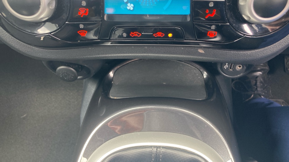 Nissan Juke 1.5 dCi Bose Personal Edition 5dr Diesel Hatchback - Image 39