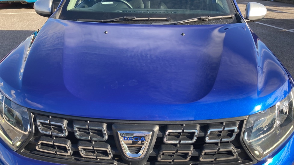 Dacia Duster 1.3 TCe 130 Comfort 5dr Petrol Estate - Image 8